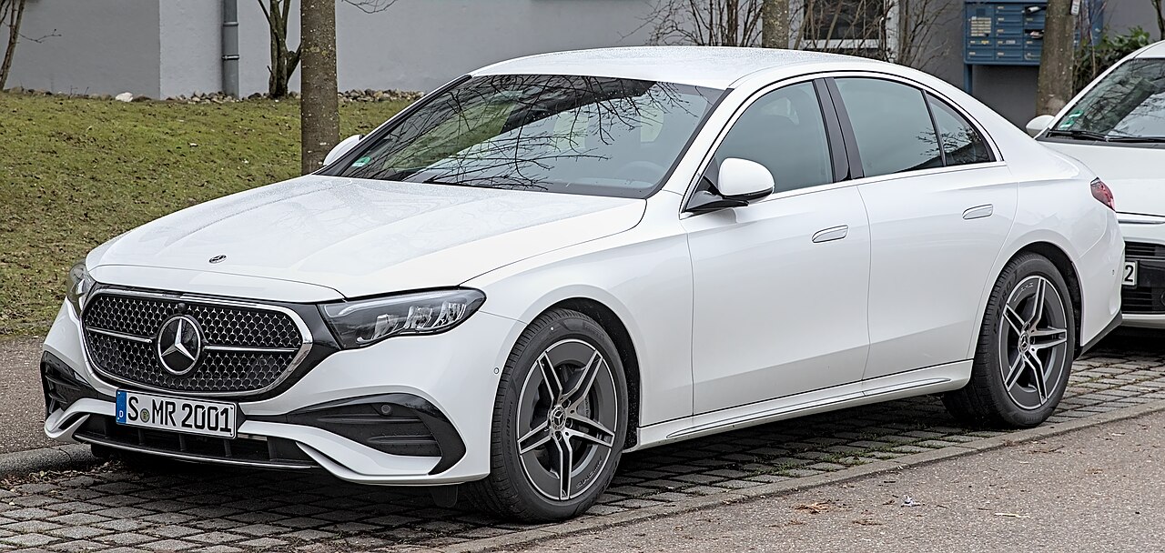 Mercedes-Benz E 300 AMG